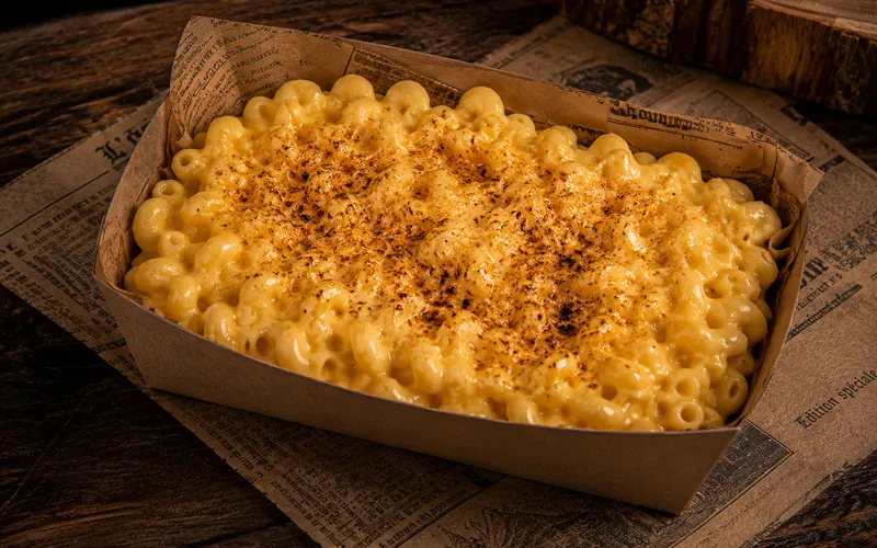 Mac and Cheese Maison